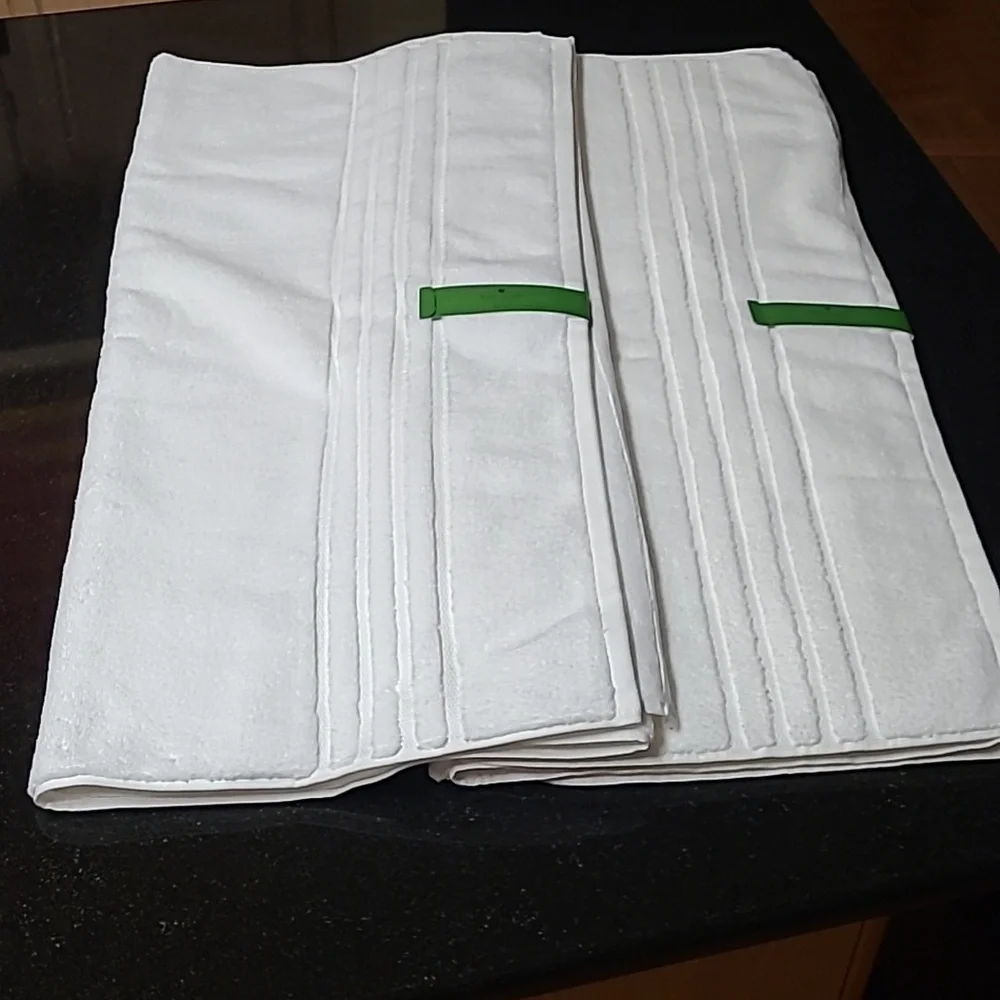 Kate Spade Bath Towel Set